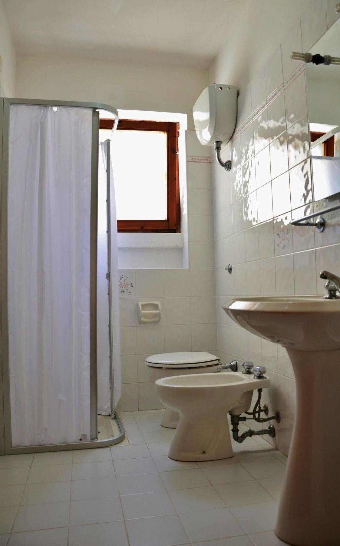 Residence Eucalipti Alghero Bagian luar foto